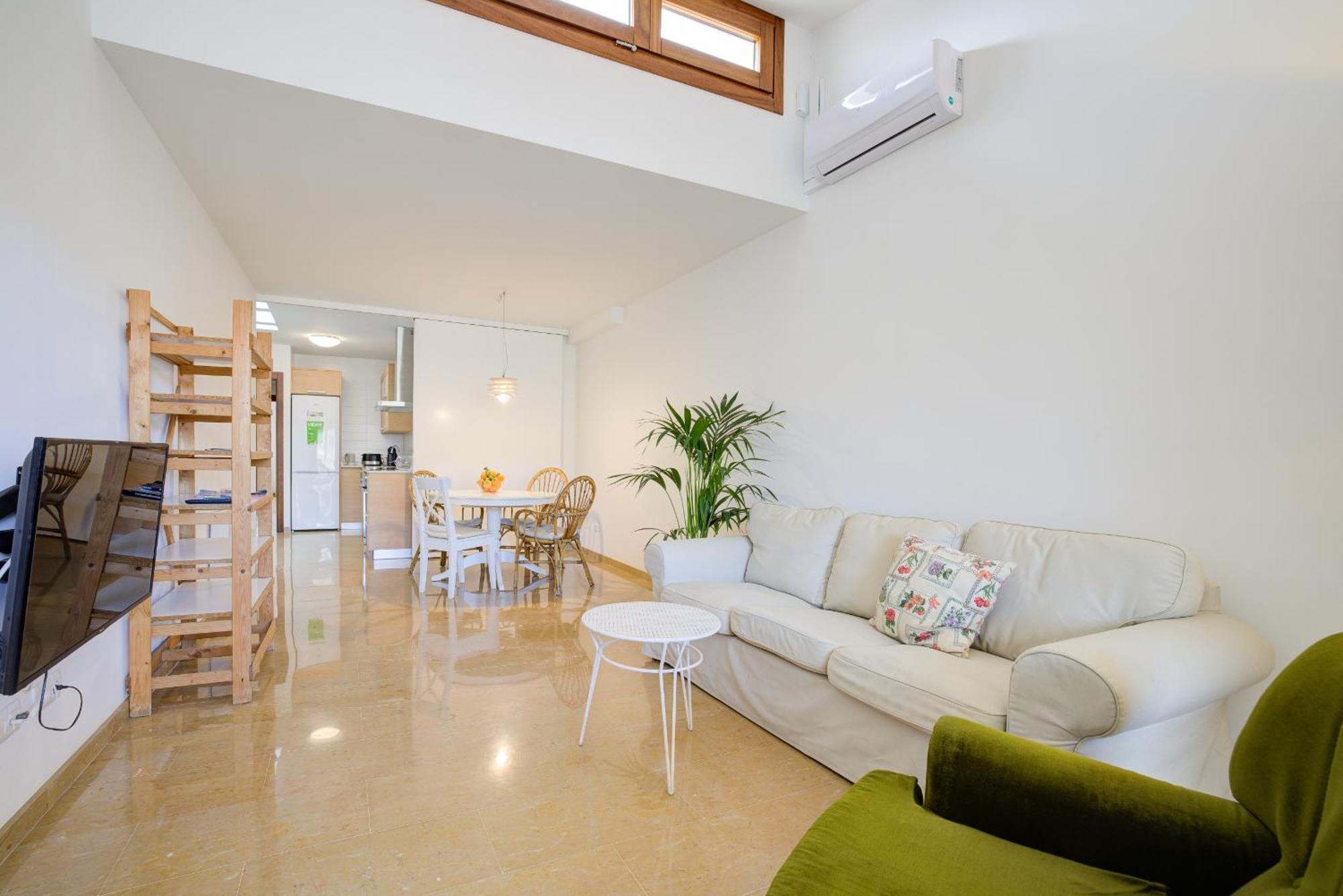 Apartment Comtat 2 By Rentallorca Muro
